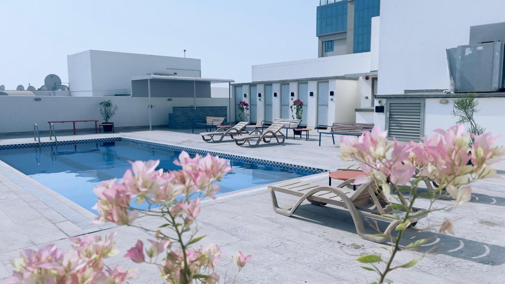 BW Suites & Spa Manama Exterior foto