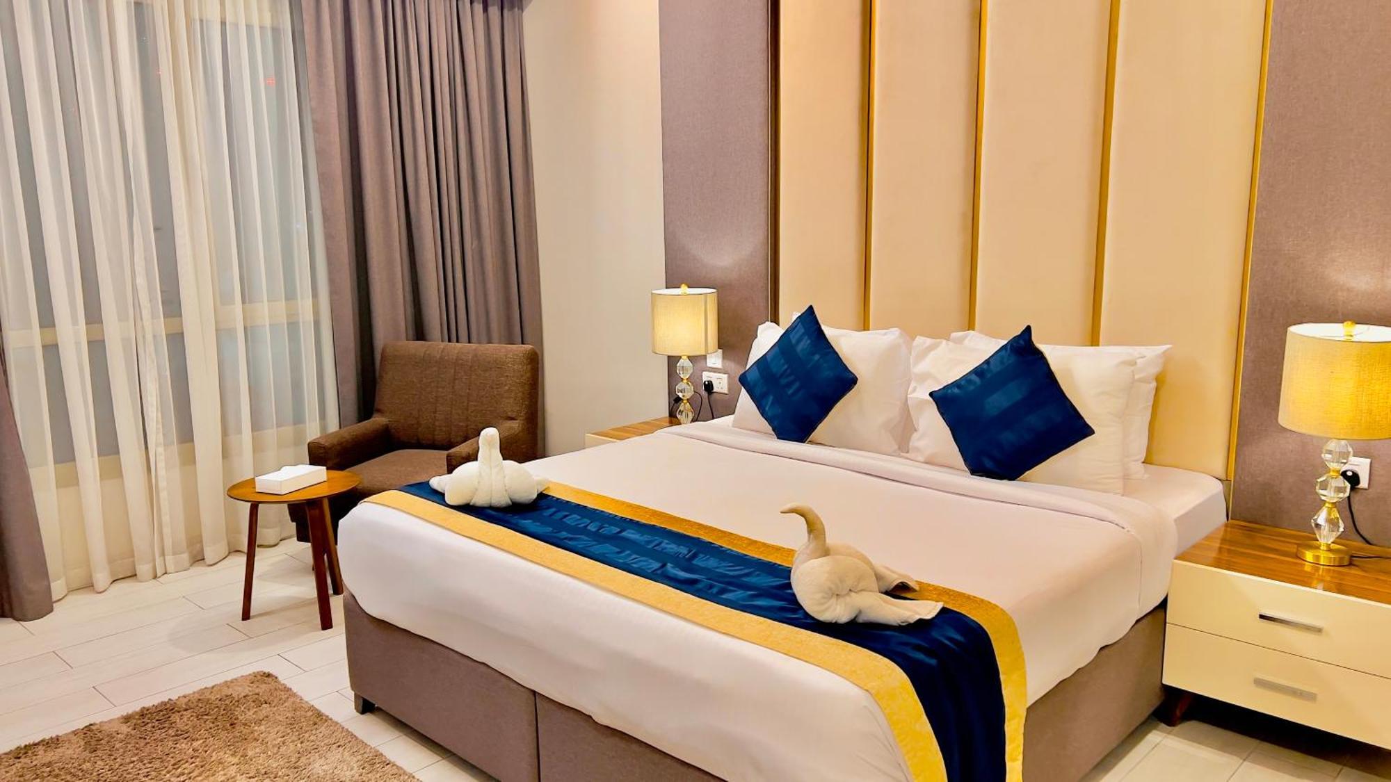 BW Suites & Spa Manama Exterior foto