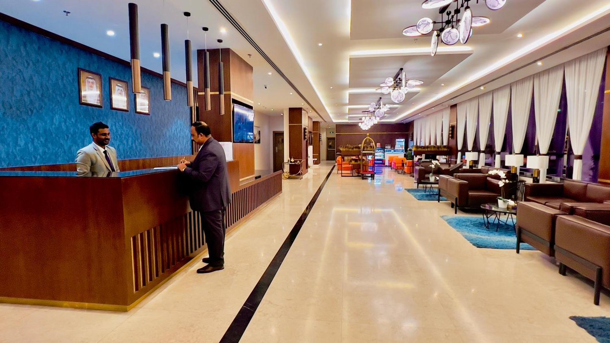 BW Suites & Spa Manama Exterior foto