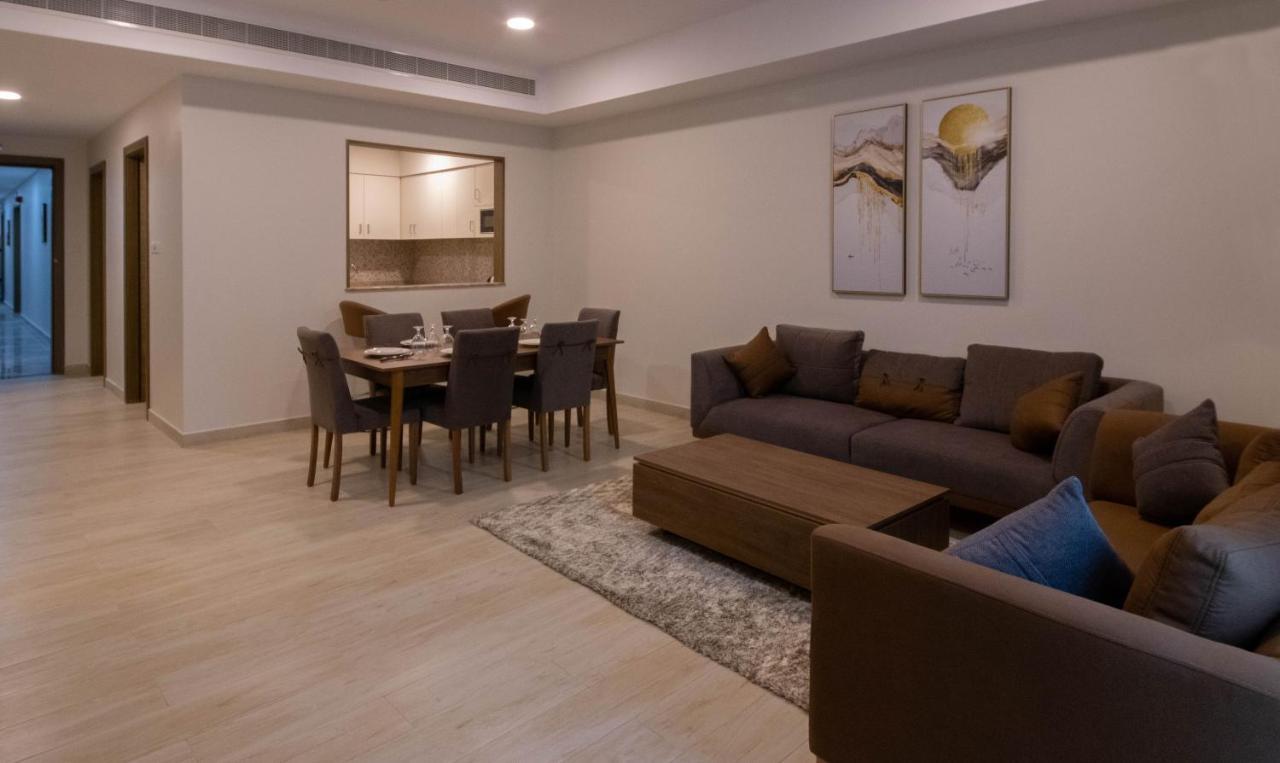 BW Suites & Spa Manama Exterior foto